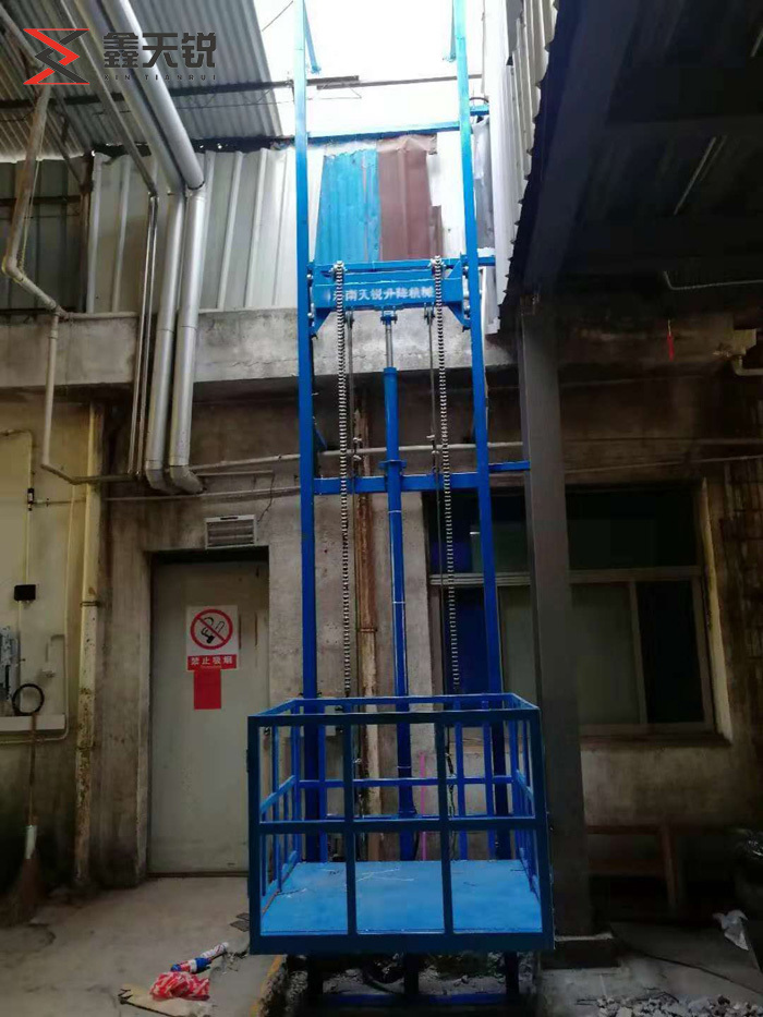 延安导轨式升降货梯